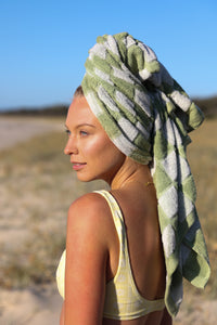 Does your Face Tan With Make Up On?